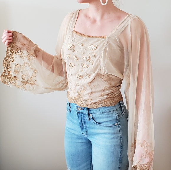 Free People Tops - Free People pearl and lace bell sleeve top size M
